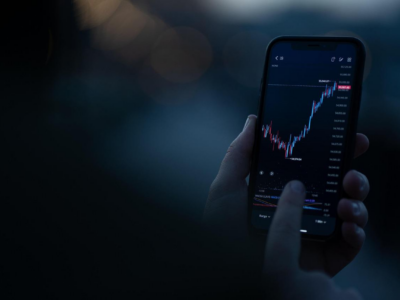 Can I Use MetaTrader 5 On My Phone?