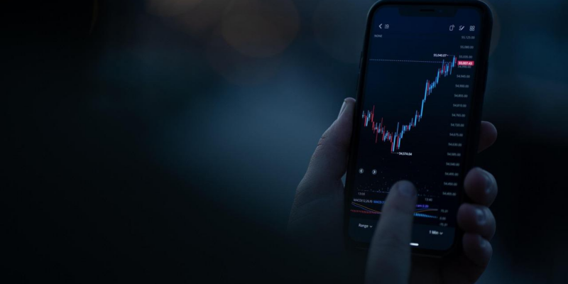 Can I Use MetaTrader 5 On My Phone?